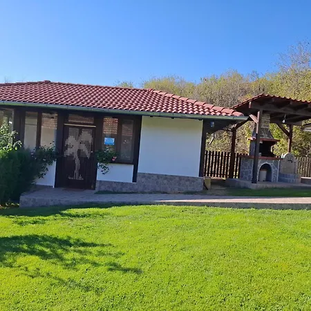 костови 2 Сasa de vacaciones