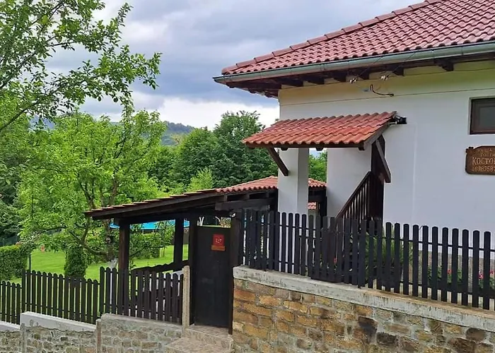 Сasa de vacaciones костови 2 Miykovtsi