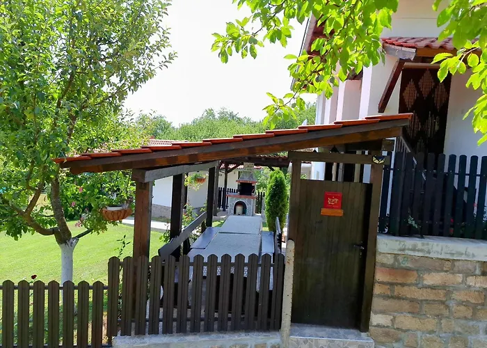 костови 2 Сasa de vacaciones