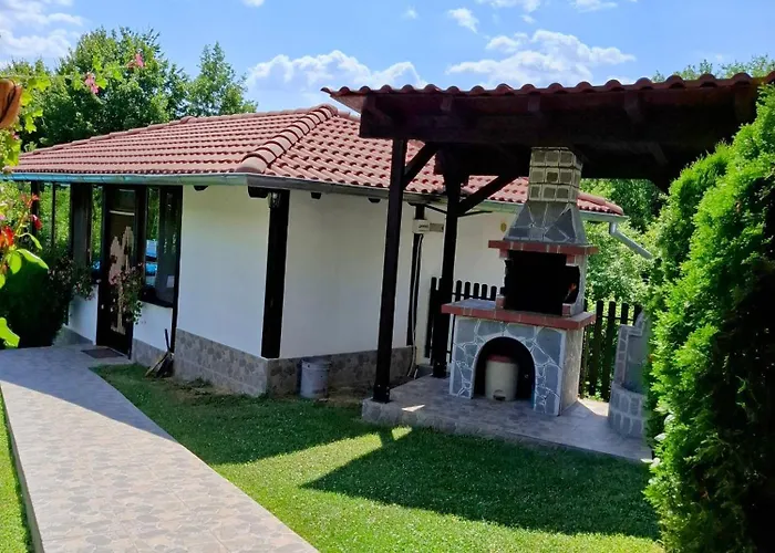 костови 2 Сasa de vacaciones *